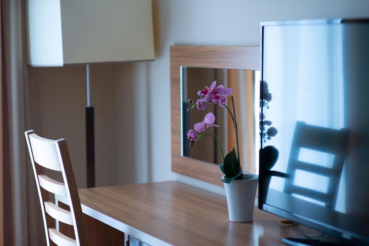 Seo Rewal Hotel ภายนอก รูปภาพ